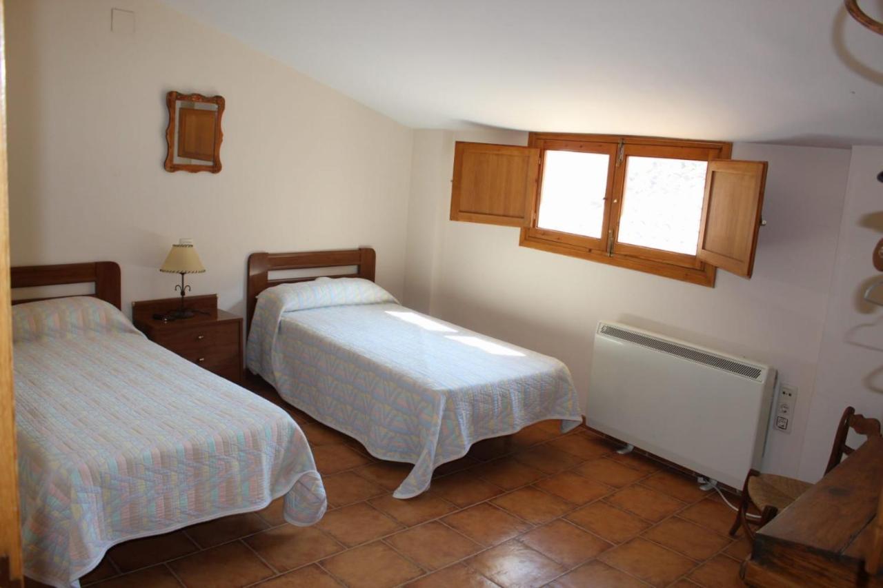 Casa Rural Puerta De La Iglesia Elche de la Sierra Exterior foto